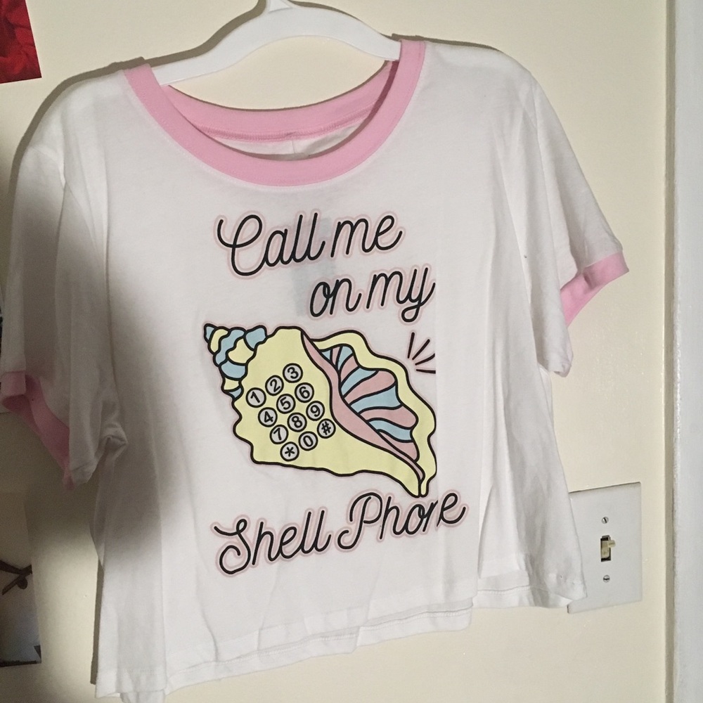 Cropped tee